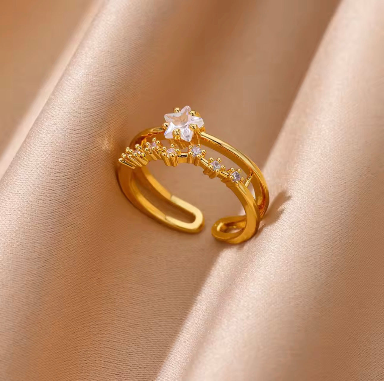 Brilliant Gold Rings 